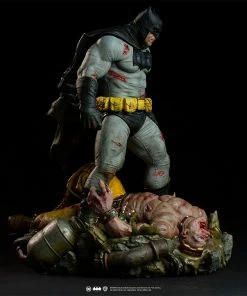 Cheapest β¨ Batman: The Dark Knight Returns Sixth Scale Diorama By Iron Studios π 32 Batman: The Dark Knight Returns Sixth Scale Diorama By Iron Studios