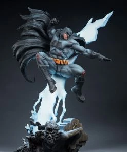 Batman: The Dark Knight Returns Premium Format™ Figure By Sideshow Collectibles