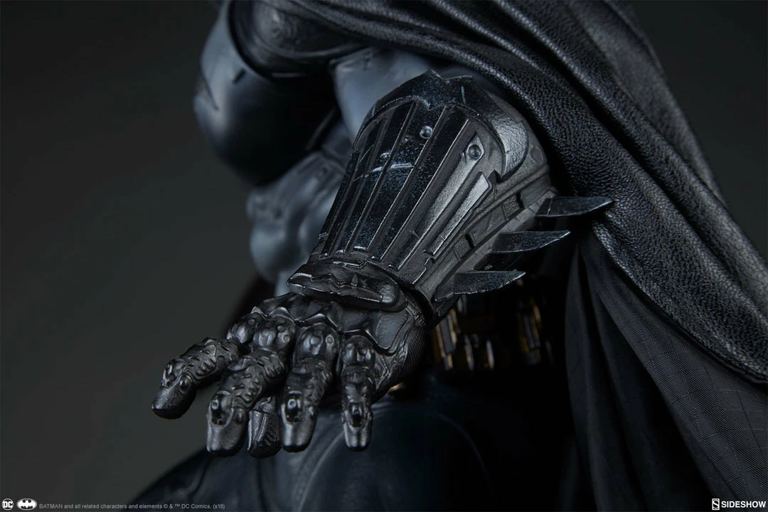 Flash Sale 💯 Batman Premium Format™ Figure By Sideshow Collectibles 😍 19 Batman Premium Format™ Figure By Sideshow Collectibles