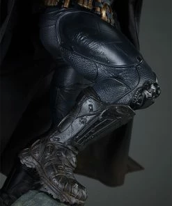 Flash Sale 💯 Batman Premium Format™ Figure By Sideshow Collectibles 😍 35 Batman Premium Format™ Figure By Sideshow Collectibles