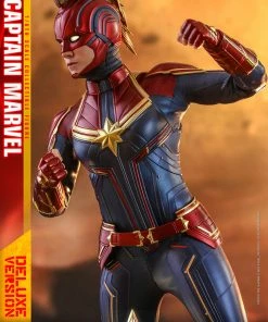 Avengers Earth's Heroes Captain Marvel Deluxe Version Sixth Scale Figure By Hot Toys Captain Marvel - Movie Masterpiece Series