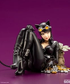 Catwoman Returns Statue By Kotobukiya Bishoujo Series