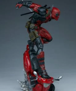 Deadpool Premium Format™ Figure By Sideshow Collectibles