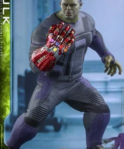 Hot Pop Cultures Store Hulk Sixth Scale Figure By Hot Toys Avengers: Endgame - Movie Masterpiece Series