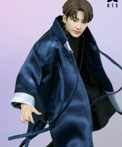 Discount π Jung Kook Deluxe Statue By Sideshow Collectibles BTS Idol Collection π 31 Jung Kook Deluxe Statue By Sideshow Collectibles BTS Idol Collection