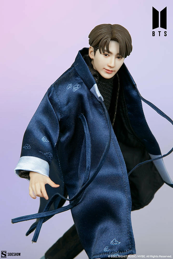 Discount π Jung Kook Deluxe Statue By Sideshow Collectibles BTS Idol Collection π 15 Jung Kook Deluxe Statue By Sideshow Collectibles BTS Idol Collection