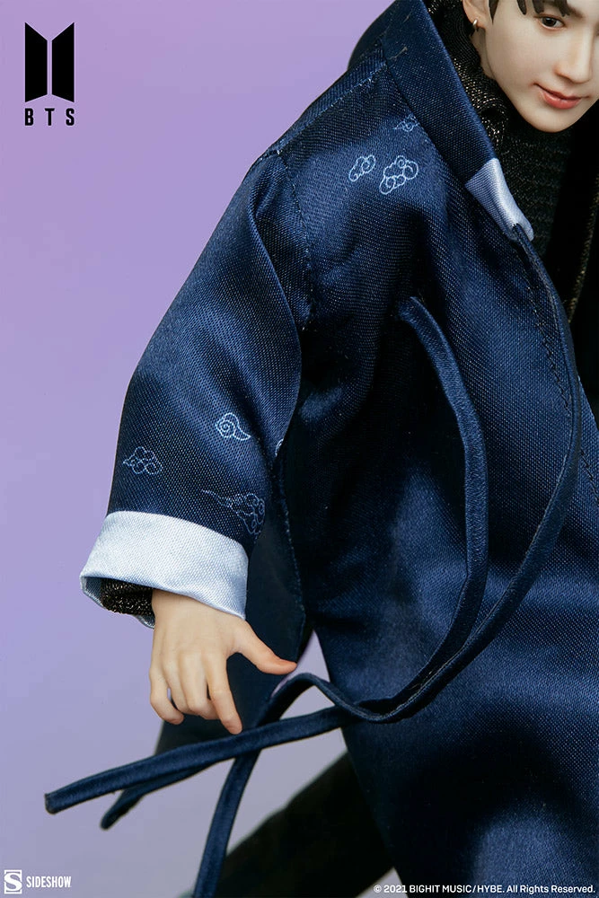 Discount π Jung Kook Deluxe Statue By Sideshow Collectibles BTS Idol Collection π 3 Jung Kook Deluxe Statue By Sideshow Collectibles BTS Idol Collection