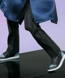 Discount π Jung Kook Deluxe Statue By Sideshow Collectibles BTS Idol Collection π 21 Jung Kook Deluxe Statue By Sideshow Collectibles BTS Idol Collection