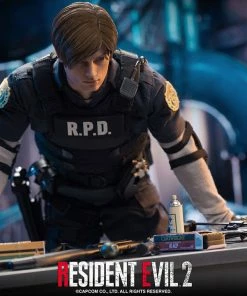 Sixth Scale Collectible Figures Leon S. Kennedy Sixth Scale Figure By Damtoys Nauts X Damtoys Resident Evil 2