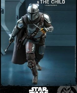 Hot Toys The Mandalorian And The Child Collectible Set