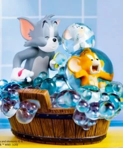 Tom And Jerry - Bath Time Statue By Soap Studio Looney Tunes